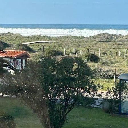 Playa De Berria -Apartamento Con Piscina Y Vistas Al Mar Сантонья Екстер'єр фото